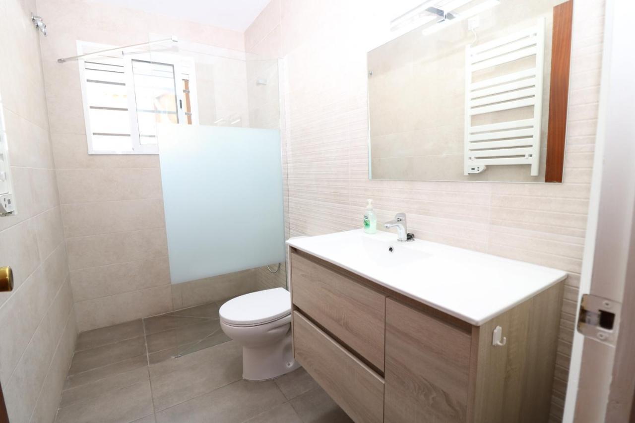 Peni 168A - Belle Maison Avec Piscine Ampuriabrava Exterior foto